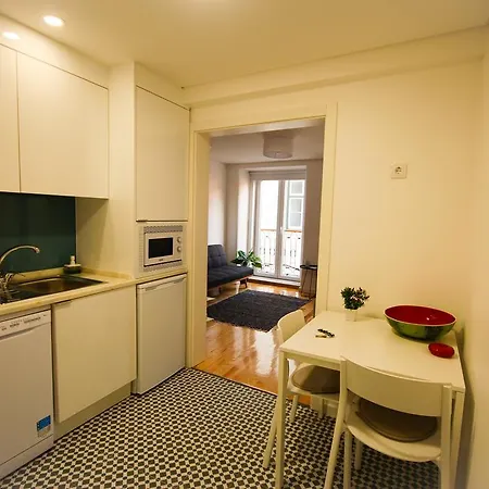 19inlisbon At Intendente Лісабон